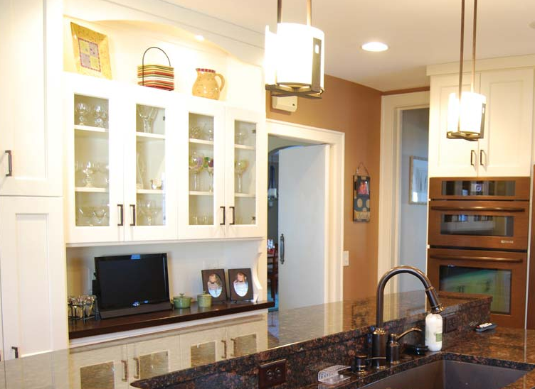 The Guide To Cabinet Costs Custom, Custom Kitchen Cabinets Vs Stock Costs